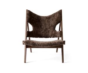 Audo Copenhagen Chaise lounge Knitting peau de mouton curly root marron foncé. structure en chêne foncé lasuré