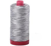 Aurifil Lot de 6 bobines de fil de coton 12 W - 6 x 300 m - 100 % coton égyptien - Idéal pour la broderie à la main, le matelassage, la couture décorative - Fabriqué en Italie