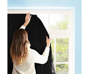 Aycorn Rideau Occultant avec Ventouses, Portable, Ajustable et Amovible, 130x200 cm - Stores d'occultation sans perçage et Attaches Velcro pour Chambre, Salon et Voyage - Noir