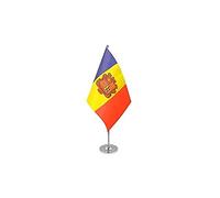 AZ FLAG Drapeau de Table Andorre 22x15 cm Andorran Satin Socle Métal | Usage intérieur Drapeau de bureau finition cousue et bords renforcés avec mât et socle métallique