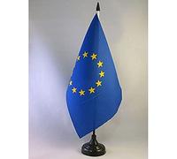 AZ FLAG - Drapeau de Table Europe 22x15 cm - Drapeau Européen - Union Européenne - Ue De Bureau 100% Polyester Avec Hampe De 25cm Et Socle En Plastique Noir - 20g