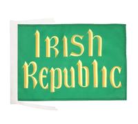 AZ FLAG Drapeau République d'Irlande 45x30 cm Polyester 100D Cordelettes