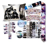 B T S Coffret cadeau pour les fans - Comprend 1 taie d'oreiller imprimée recto-verso, une carte, des autocollants, des épingles, un cordon, un anneau de support de téléphone, un porte-clés