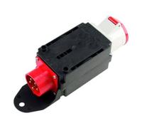 Bachmann Bachmann Adaptateur CEE 1xPrise 16A 1xSocle 32A 349.012 Quantité:1