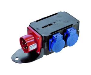 Bachmann Bachmann Adaptateur CEE 1xPrise 16A 400V 3xSchuko 349.028 Quantité:1
