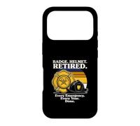 Badge Casque Retired Every Emergency Every Year Done Coque pour iPhone 17 Pro