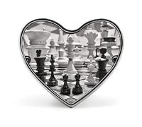 Badge d'échecs noir et blanc en forme de cœur, joli porte-badge d'identification pour woker, broche en métal en forme de cœur d'amour pour homme et femme, cadeau de médecin, sacs à dos et accessoires
