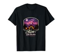Badge « Kiss Under The Stars Camping Mountain » T-Shirt