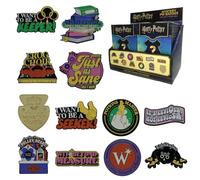 Badge mystère Harry Potter CDU - 12 boîtes aveugles - Épingles en émail sous licence officielle - Phrases et logos du monde des sorciers à collectionner - Comprend une broche rare du ministère de la