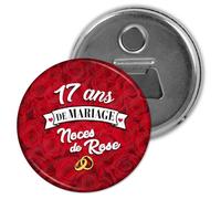 Badgmania Décapsuleur Magnet Aimant | Anniversaire 17 Ans de Mariage Noces de Rose V2 | Diamètre 5.9cm | Anneaux Mariage | Ouvre Bouteille Réfrigérateur