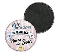 Badgmania Magnet Aimant 3.8cm | Anniversaire 12 Ans de Mariage Noces de Soie | Diamètre 3.8cm | Anneaux Mariage