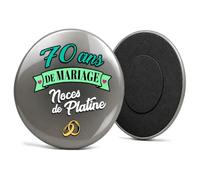 Badgmania Magnet Aimant 70 Ans de Mariage - Noces de Platine - Idée Cadeau Original Couple - Aimant Réfrigérateur Souvenir - Fabriqué en France - Ø 59 mm