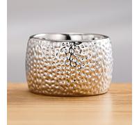 Bague de déclaration large et unie texturée irrégulière martelée unisexe pour homme et femme