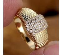 Bague de fiançailles texturée sertie de zircones cubiques pour femme | Commutation quotidienne, exposition d'art, galerie, événement formel léger, shopping, sortir, séance de mode