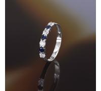 Bague "Saphir Sacré 0,11Ct/3" Or Blanc 375/1000