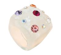 Bagues élégantes et pliées avec des pierres de cristal étincelantes dans des designs tendance, bijoux de doigt pour accessoires de mode, bagues de cocktail tendance, bijoux géométriques modernes en
