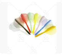 BAIFULAI Lot de 30 ailettes de fléchettes : accessoires en plastique pour fléchettes avec filetage semi-transparent en un (noir/blanc/rouge/bleu/vert/violet, 2BA)