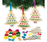 Baker Ross FE862 Kit de point de croix pour arbre de Noël pour enfants - Lot de 5, couture et point de croix pour enfants, artisanat pour enfants