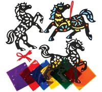 Baker Ross FN655 Kits de décoration en vitrail sur le thème de l'année du cheval - Lot de 6, décorations colorées en vitrail pour le Nouvel An chinois