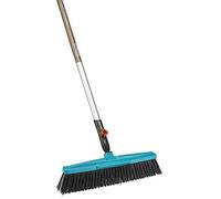 Balai de cantonnier Combisystem de Gardena - assortiment : balai robuste pour le jardin et les chemins autour de la maison, largeur de travail 45 cm, poils souples en polypropylène (3622-30)