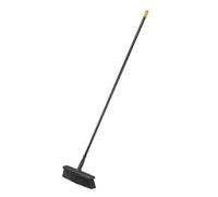 Fiskars Balai multi-usage avec technologie de polis PowerClean, Longueur: 1,6 m, Tête taille: M, Noir/Orange, Solid, 1025921