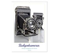 Balgenkameras - Analoge Fotoapparate mit Charme (Wandkalender 2026 DIN A3 hoch), CALVENDO Monatskalender: Die Erfindung der Fotografie ...