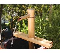 Bamboo Accents Kit de Fontaine de Jardin Zen - Bec Réglable Finition Mate Lisse - 220V Pompe Submersible - Fontaine à Eau Intérieure et Extérieure, Contenant Non Inclus (30 cm Demi-Ronds Réglables)