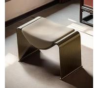 Banc d'entrée du milieu du siècle, siège rembourré en cuir synthétique, élégant banc de salle à manger avec pieds en métal et sangle en similicuir, mobilier d'intérieur polyvalent pour chambre à