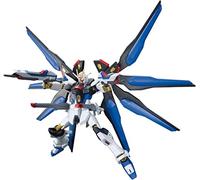 Bandai BAS5055610 - Maquette Gundam - HG 1/144 Strike Freedom Gundam - Robot à Construire - MK55610/5055610