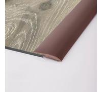 Bande de transition autocollante pour sols irréguliers - Revêtement de seuil flexible en PVC - Pour sols en planches de vinyle - Bande de raccordement de cadre de porte - Marron foncé - 17 m