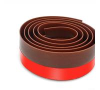 Bande d'étanchéité pour bas de porte - 25 mm - 1 m - Isolation phonique - Coupe-vent et bloqueur de courants d'air - Joint en PVC souple pour espaces de 0 à 13 mm - Utilisation domestique - Marron