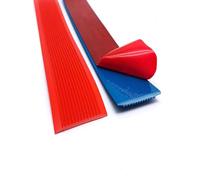 Bandes antidérapantes auto-adhésives for marches d'escalier, bandes de marche antidérapantes, adaptées aux espaces publics tels que les escaliers et les écoles(Red,3x500cm/1.2x195in)