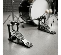 Baoblaze Pédale Gros Tambour Double Mécanisme Chaîne Double Réglage Fin Batteurs Base Stable en Métal avec Tige de Connexion et daptée aux Performances Live Festivals Tournées