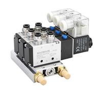 BAOMAIN Kit Électrovanne Pneumatique 4V210-08 DC 24V, Collecteur à 3 Stations avec Base, Silencieux et Raccords Rapides PT 1/4", Distributeur d'Air 5/2 Voies, Ensemble Complet pour Automatisation