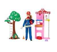 Barbie® Barbie Pompière Coffret avec poupée, caserne de pompiers et arbre, 2 animaux, changement de couleur et plus de 10 accessoires dont un extincteur, HRG55