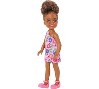 Barbie Chelsea Club - HGT07 - Poupée 15cm articulée - Fille métisse avec Robe à Fleur Rose