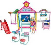 Barbie Club Chelsea Blonde And School Playset 6 Inch Doll Multicolore