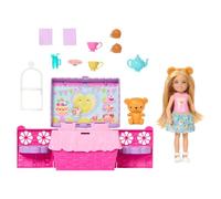 Barbie Club Chelsea Poupée Tea Party et Playset transformable | Poupée blonde petite, accessoires sur le thème Tea Party, panier transformable et 10+ accessoires, 3 ans+, JJB40