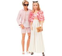 Barbie Coffret à Barbiestyle avec 2 Poupées Et Ken, Tenue De Vacances avec Maillots De Bain, À Collectionner, Jouet Enfant, Dès 3 Ans, HJW88