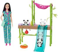 Barbie Coffret Le Sanctuaire des Pandas avec poupée vétérinaire, 2 Pandas avec Changement de Couleur et Plus de 20 Accessoires, Jouet Enfant, Dès 3 Ans, HKT77