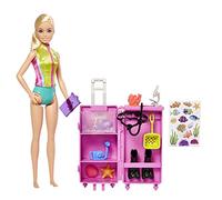 Barbie Coffret Plongeuse, poupée Blonde et Coffret Laboratoire Mobile, Plus de 10 Accessoires, avec Valise Qui s’ouvre pour Ranger et Voyager, Jouet Enfant, Dès 3 Ans, HMH26