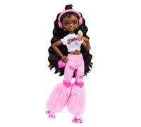 Barbie Dream Besties Doll and Accessories, Barbie “Brooklyn” Posable Roller Skat