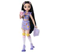 Barbie Dream Besties Doll and Accessories, Renee Posable Roller Skating Fashion
