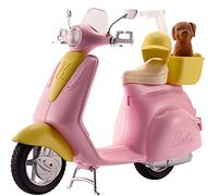 Barbie Scooter et petit chien