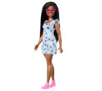 Barbie Fashionistas Poupée atteinte de trisomie 21 Portant Une Robe à imprimé cœurs, créée en partenariat avec la National Down Syndrome Society, HYK14