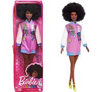 Barbie Fashionistas poupée Mannequin #156 Brune avec Une Coupe Afro Portant Une Robe Veste de Baseball, Jouet pour Enfant, GRB48