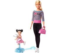 Barbie Métiers Coffret Coach De Patinage Artistique, Poupée Blonde et Son élève, avec Patins et Accessoires, Jouet pour Enfant, FXP38