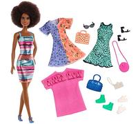 Barbie Poupée Brune avec Vêtements et Accessoires, 4 Tenues complètes, Jouet pour Enfant, GHT32 Multicolore