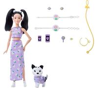 Barbie Poupée Looks Assortis Ensemble Fleuri avec Chien en Tenue Violette ornée de Marguerites Assortie, Accessoires coordonnés comme des Fleurs et des Sacs-Ceinture, poupée Brune, JFP39
