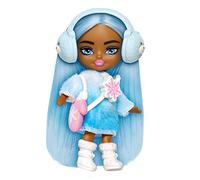 Barbie Poupée Mini Extra Cool Voyage avec Tenue d'hiver Robe-Pull Duveteuse Et Longue Chevelure Bleu Glacier, Accessoires Inclus, 8,3 Cm, Jouet Enfant, A Partir De 3 Ans, HPN08